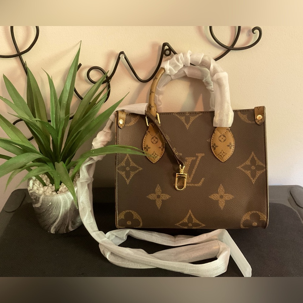 Multi color brown handbag with crossbody strap